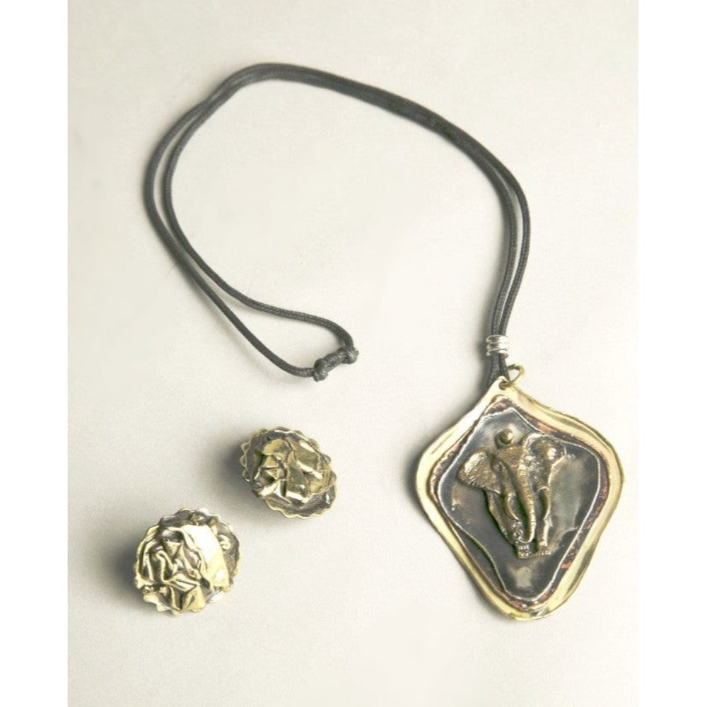 Artisan Craft Jewelry Set Elephant Pendant Necklace Earrings